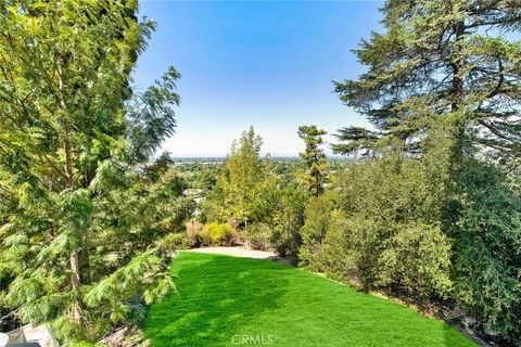 A home in Studio City