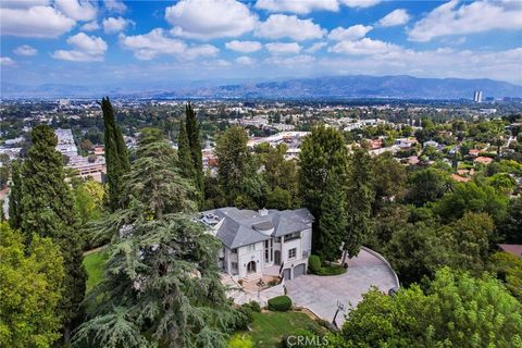 A home in Studio City