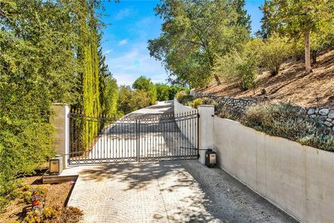 A home in Studio City