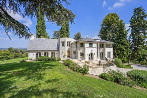 A home in Studio City