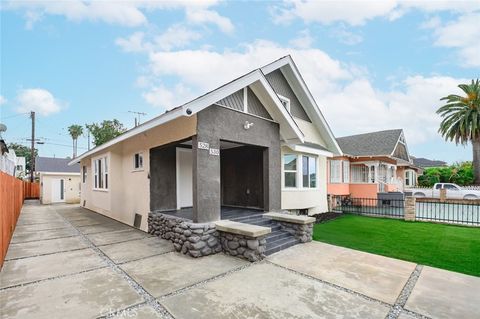 528 W 43rd Street Los Angeles CA 90037