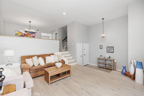 3 Summer Breeze Irvine CA 92603