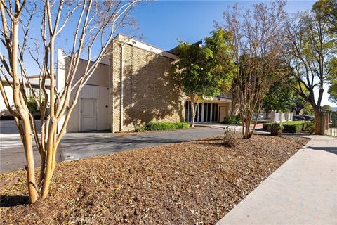 A home in Reseda