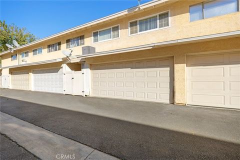 A home in Reseda