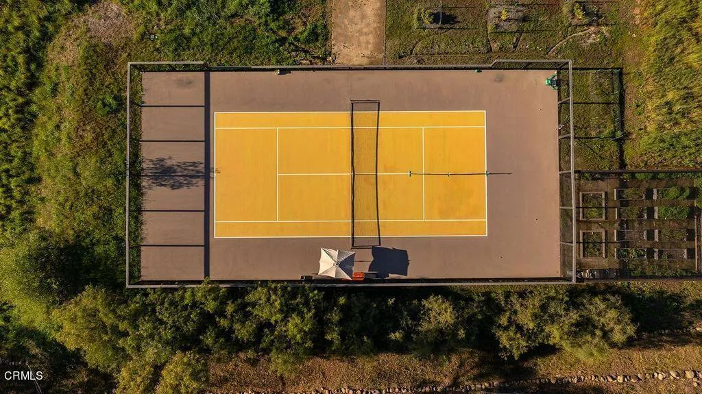 Ojai, California 93023, United States, 5 Bedrooms Bedrooms, ,5 BathroomsBathrooms,Residential,Active,108522