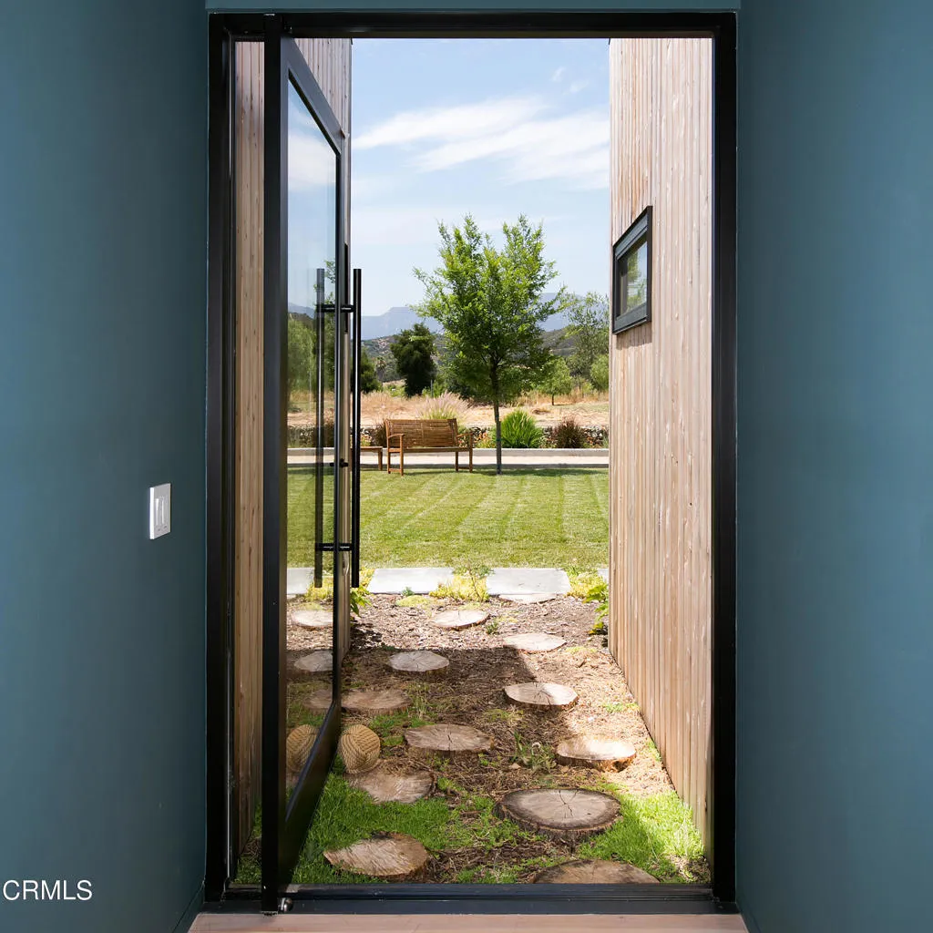 Ojai, California 93023, United States, 5 Bedrooms Bedrooms, ,5 BathroomsBathrooms,Residential,Active,108522