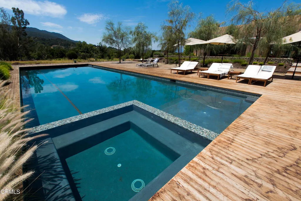 Ojai, California 93023, United States, 5 Bedrooms Bedrooms, ,5 BathroomsBathrooms,Residential,Active,108522