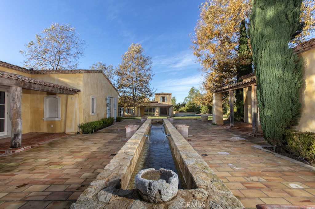 Shady Canyon Custom (SHDC) - Residential