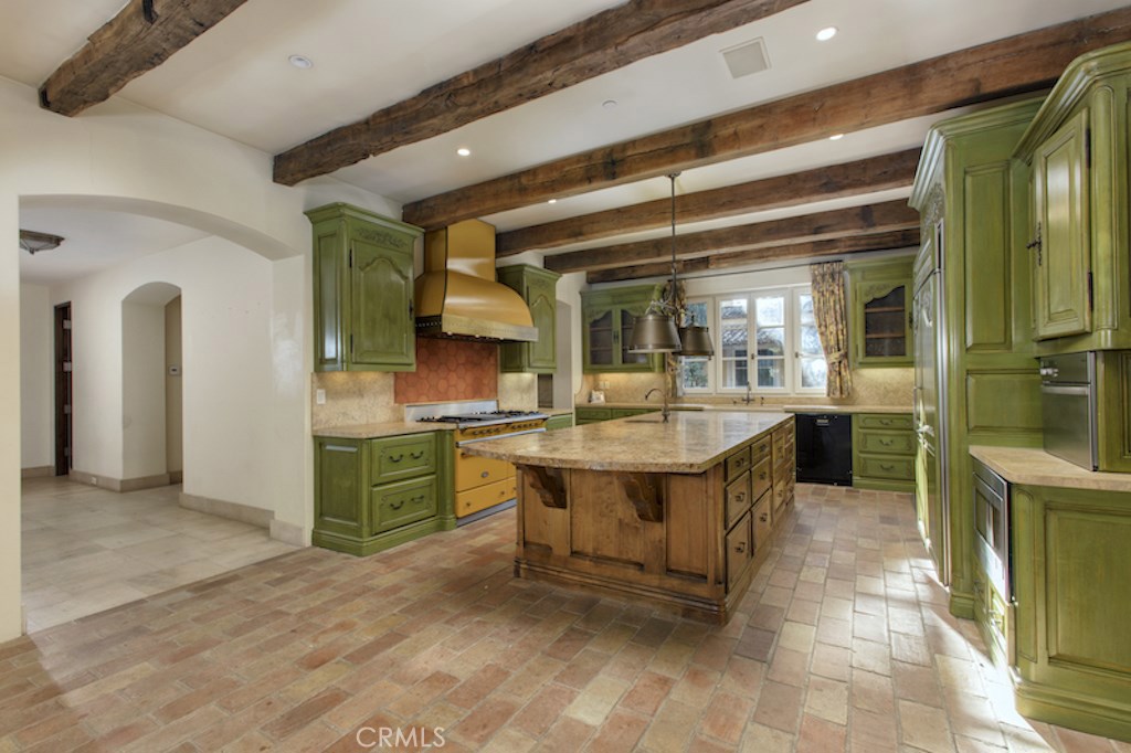 Shady Canyon Custom (SHDC) - Residential