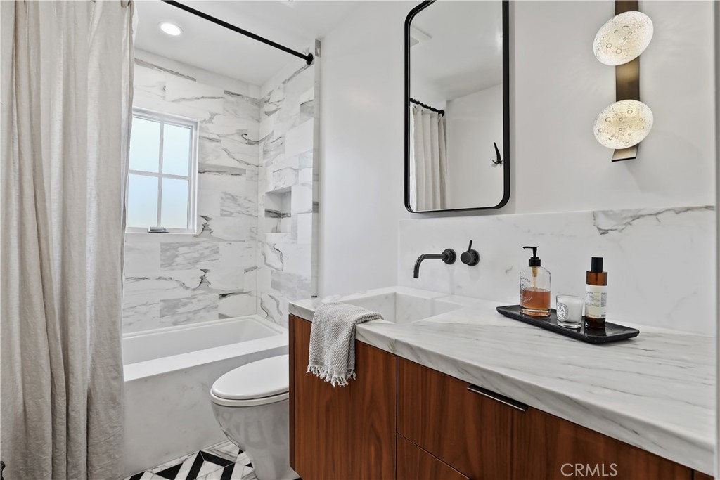 North Laguna (NL) - Residential