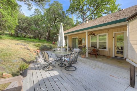 A home in Oroville