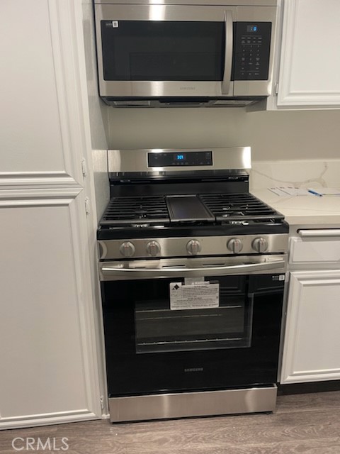 Photo 10 of 11 of 9737 Charnock Avenue 14 condo