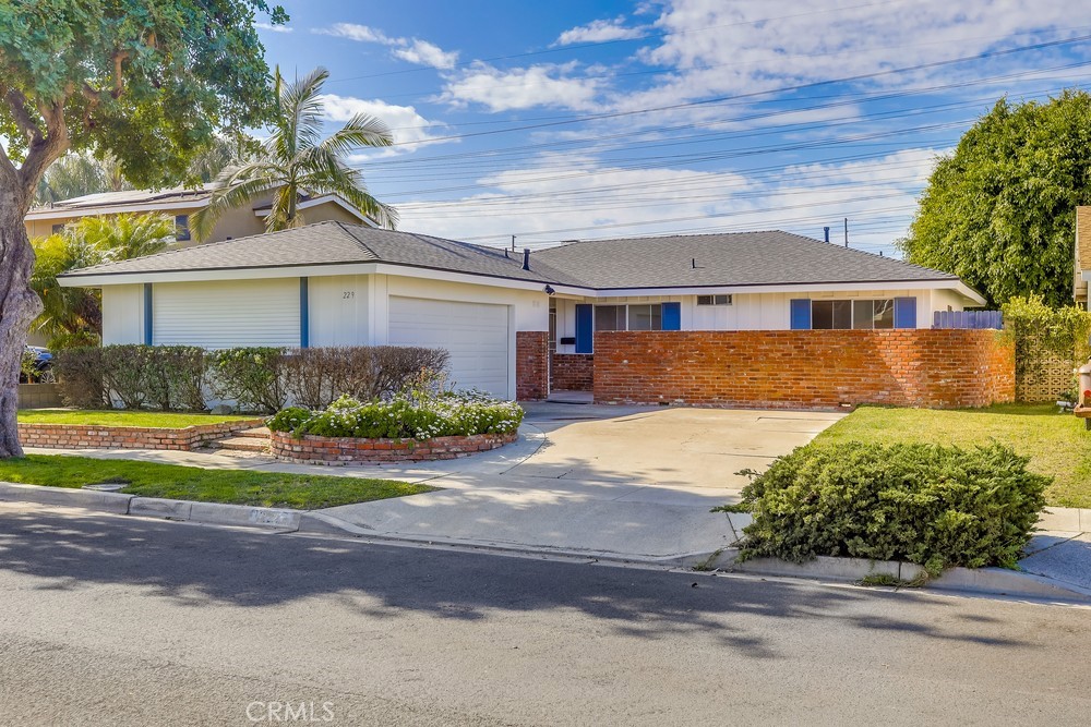 229 Harvard Lane