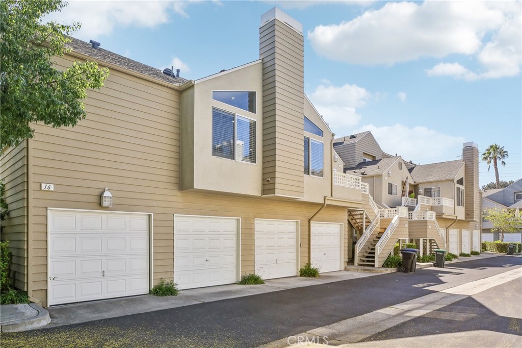 Welcome to a picturesque 2-bedroom, 1-bathroom condominium that radiates charm and sophistication. This upper-level haven has been thoughtfully upgraded and boasts an enviable position next to the neighborhood park in the sought-after Glenwood Village of Aliso Viejo. Step inside to a radiant atmosphere bathed in natural light, thanks to the prime corner location. The open-concept design invites you into a space where soaring cathedral ceilings rise above and a quaint fireplace adds warmth to both celebrations and serene moments alike. Culinary endeavors await in the stylish kitchen, where quartz countertops meet luxury vinyl flooring and ample cabinetry, crafting an inviting and practical environment for creativity to flourish. The second bedroom exudes versatility, suited ideally for a personalized office, a charming nursery, or perhaps a tranquil guest room. Though presently without a built-in closet, the space can be transformed simply with the addition of an external wardrobe, ensuring flexibility to meet your changing needs. As a resident of Glenwood Village, your home extends beyond its walls to include exclusive access to deluxe amenities. Indulge in the resort-like ambiance with a sparkling pool, rejuvenating spa, welcoming clubhouse, and lively sports courts — all contributing to an enriched living experience. Your new home's location is second to none, positioned conveniently near Aliso Viejo Town Center's array of shops, delightful dining spots, and vibrant entertainment venues. Plus, with the proximity of toll roads, pristine beaches, and scenic outdoor trails, you are never far from adventure or relaxation. Embrace elevated living in Southern California in this immaculate gem. This home isn’t just ahouse – it’s the key to a lifestyle of comfort, convenience, and class.