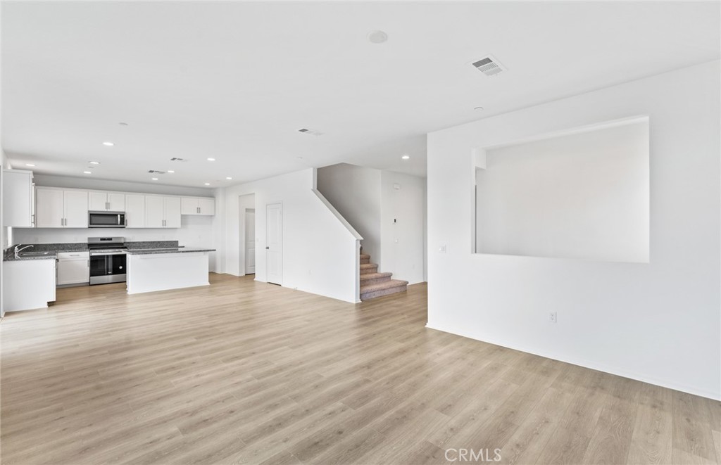 4246 Empressa Circle