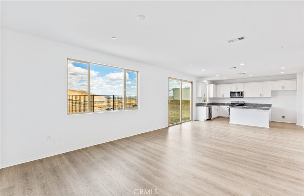 4246 Empressa Circle