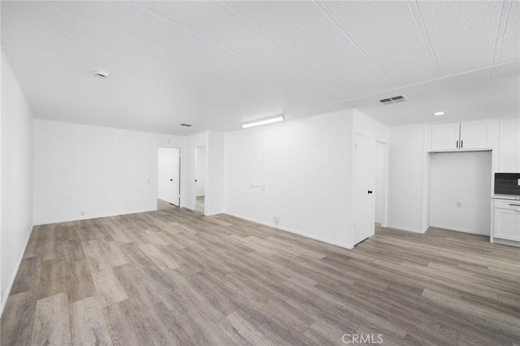 3595 Santa Fe Avenue 270