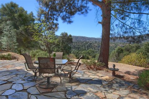 A home in Oakhurst