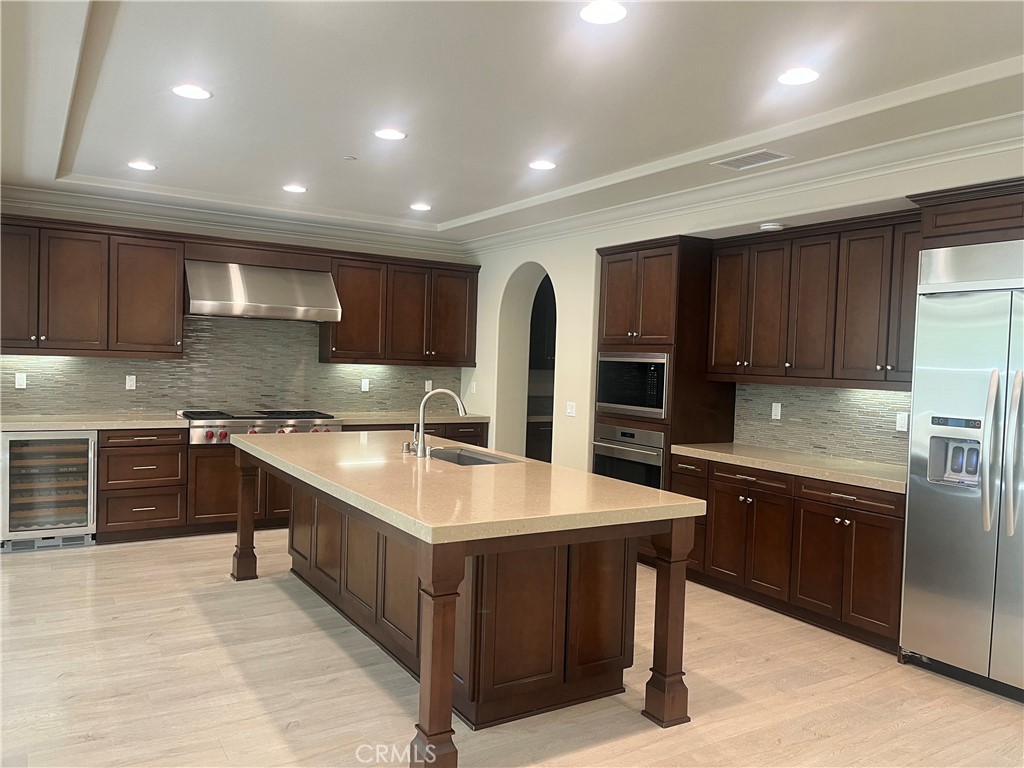 La Cresta - Residential