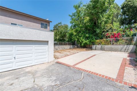 A home in Tujunga