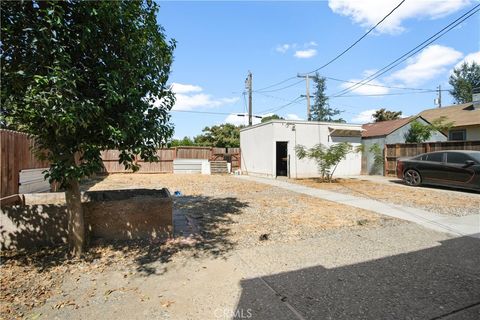 A home in Gustine