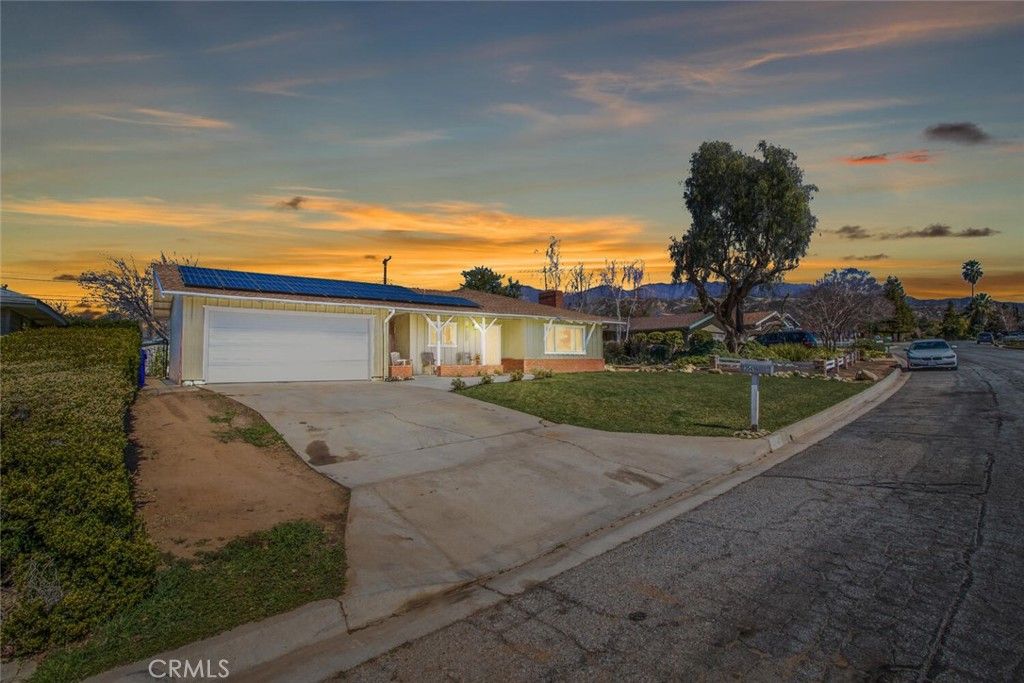 listing image 130720955414102608629