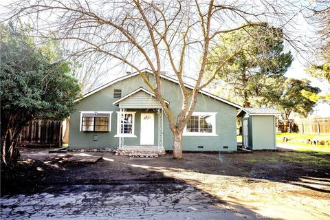 A home in Snelling