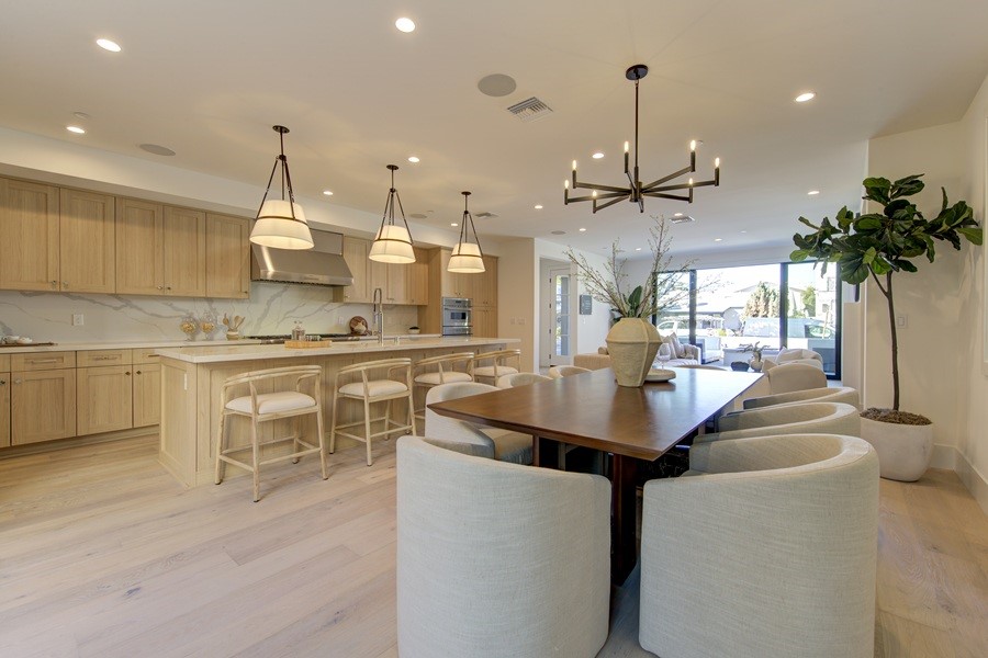 Corona del Mar South of PCH (CDMS) - Residential