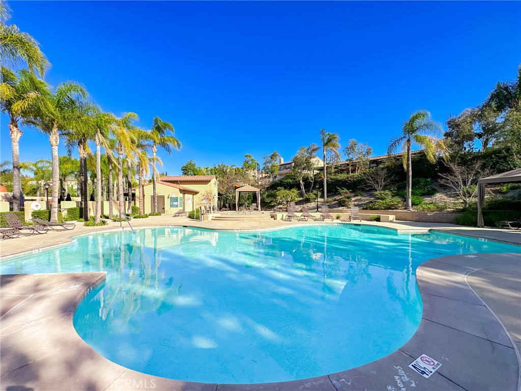 ,The Cove at Dos Lagos - Residential