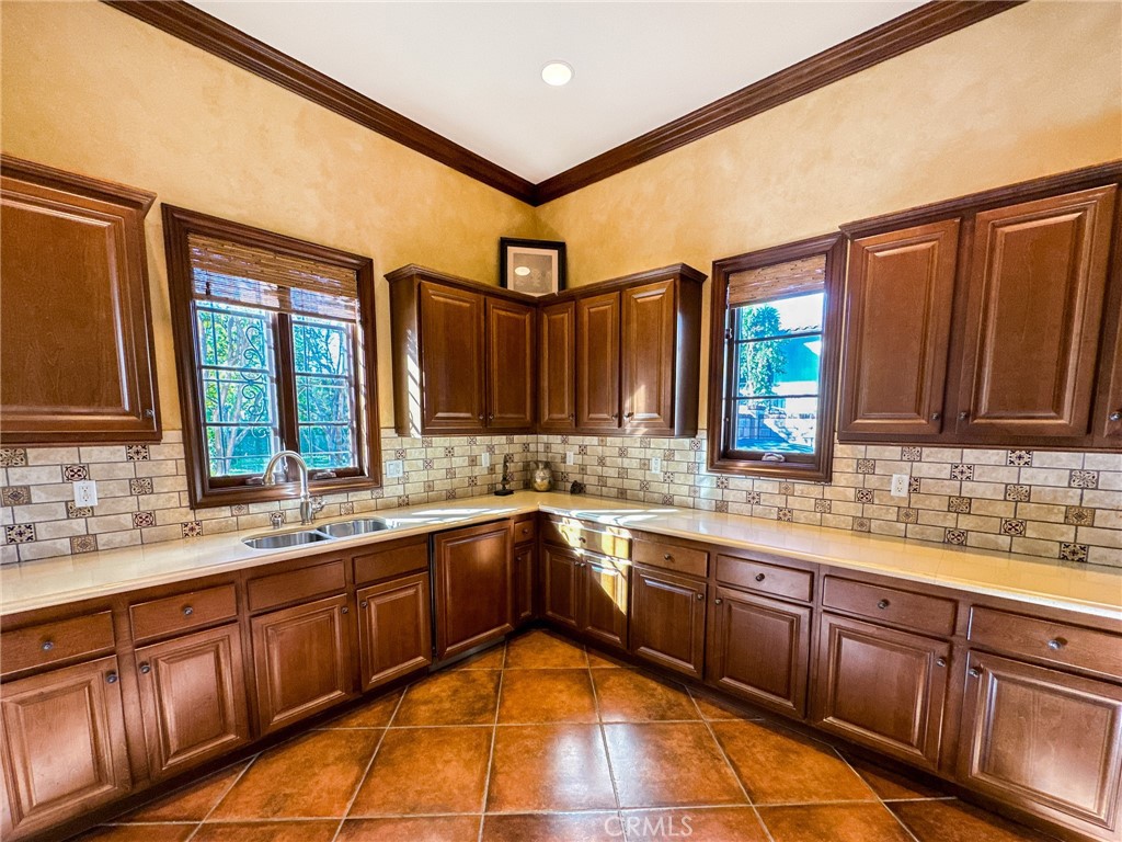 ,The Cove at Dos Lagos - Residential