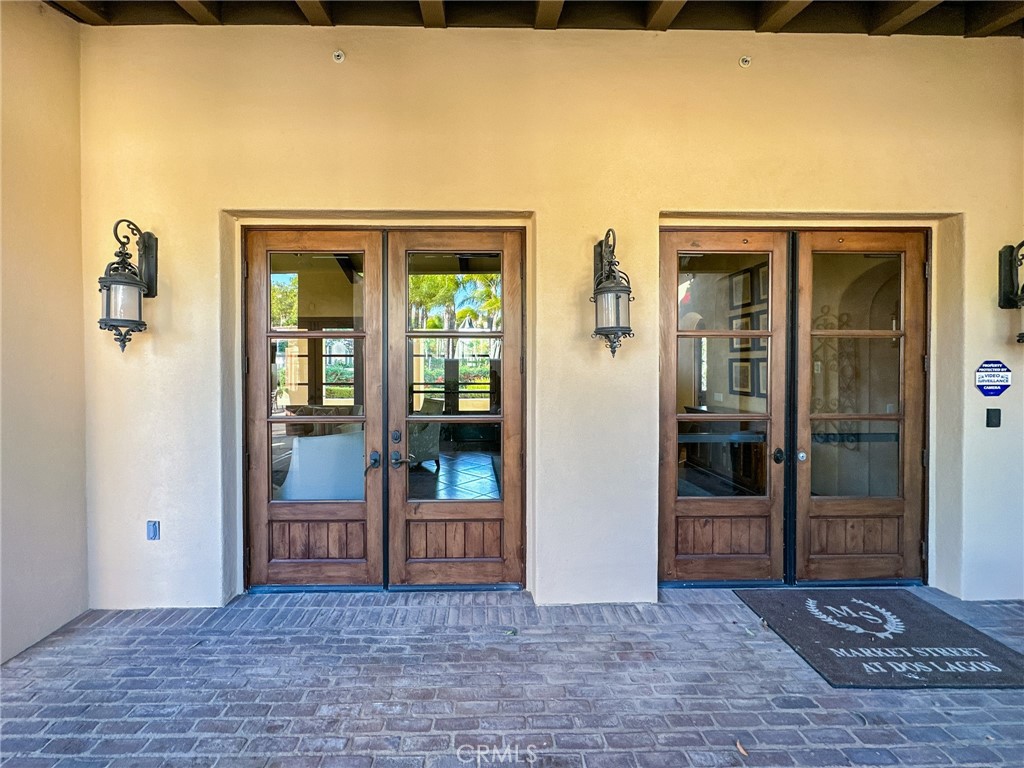 ,The Cove at Dos Lagos - Residential