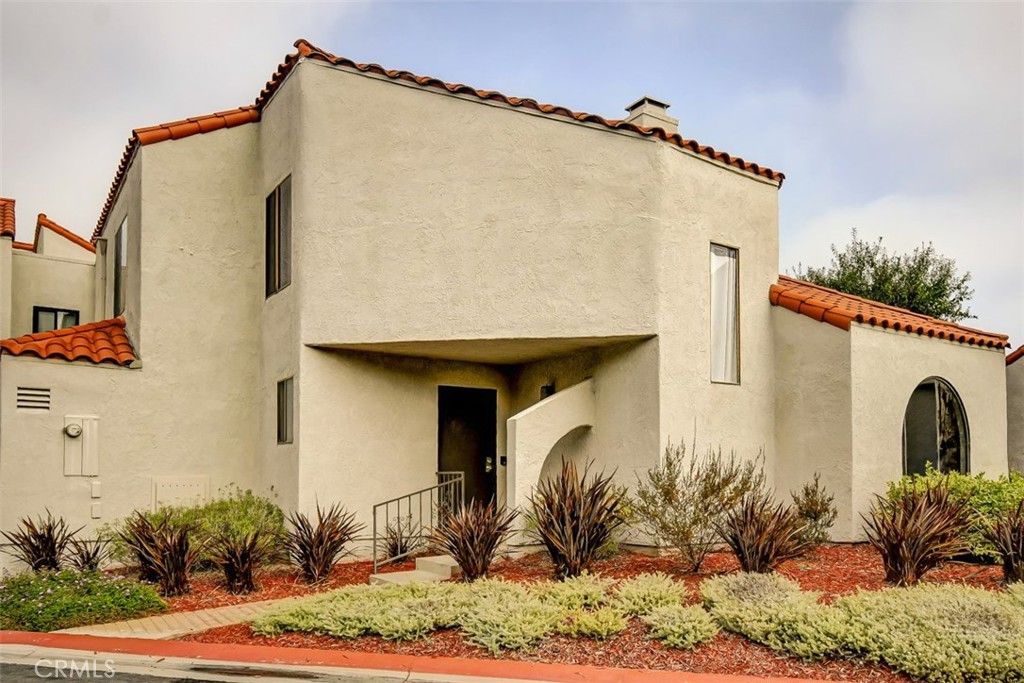 listing image 130726003416539318925