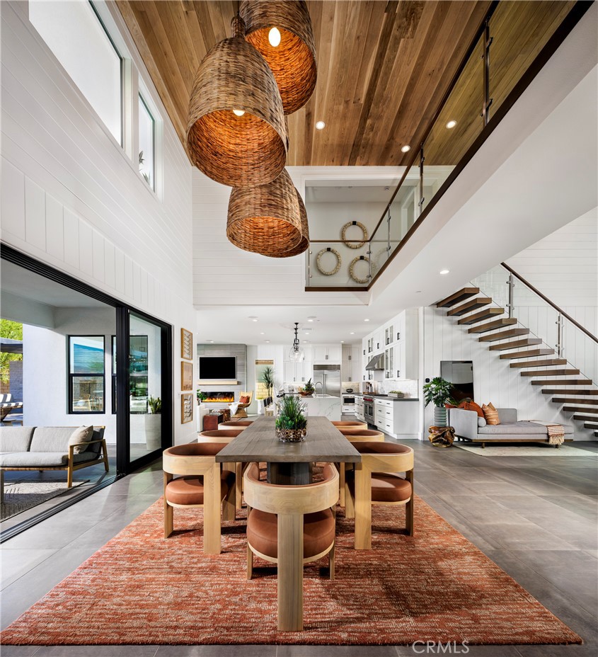 24180 N Camino Cascada