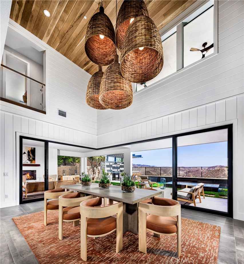 24180 N Camino Cascada