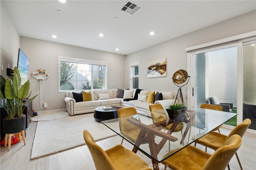 ,Encore at Cadence Park - Residential Lease