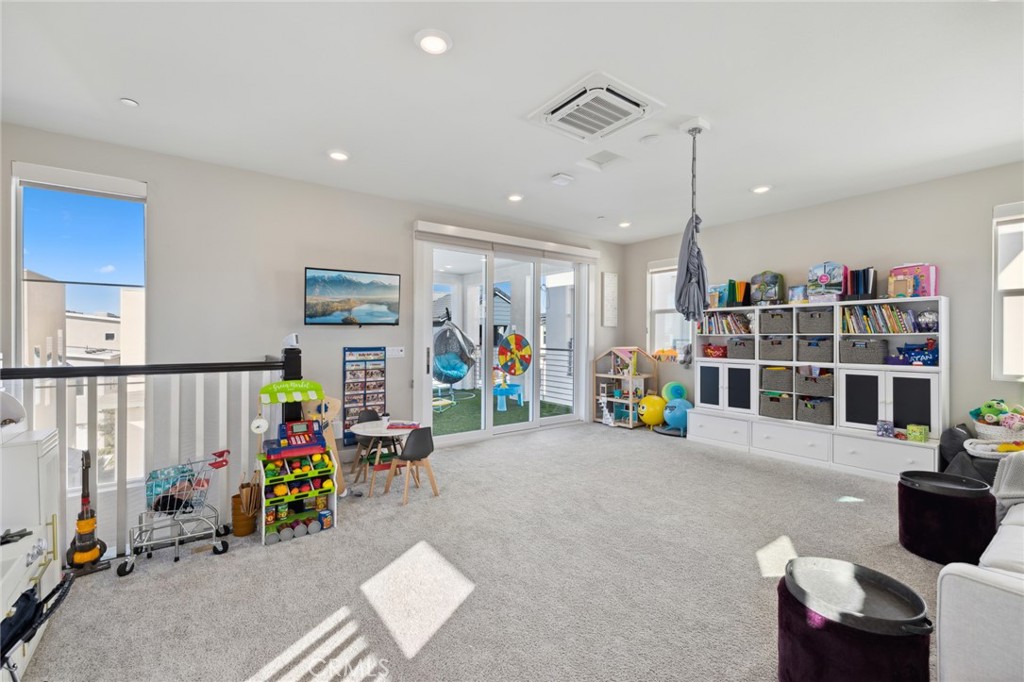 ,Encore at Cadence Park - Residential Lease