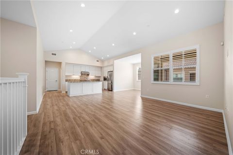 134 Canvas Irvine CA 92620