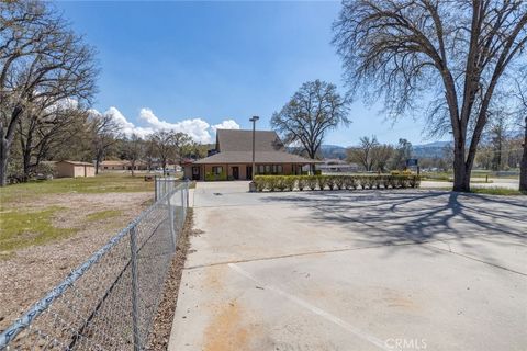 A home in Oakhurst