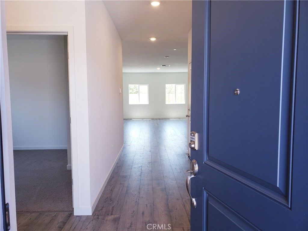 listing image 130728108243111883009