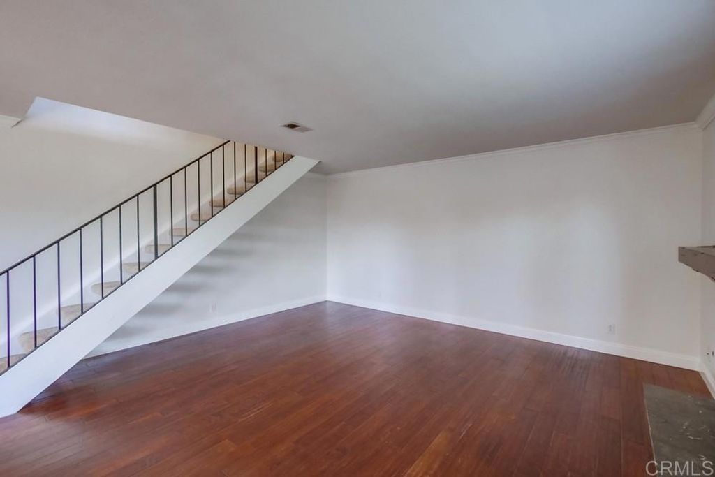 listing image 130724195229033566678
