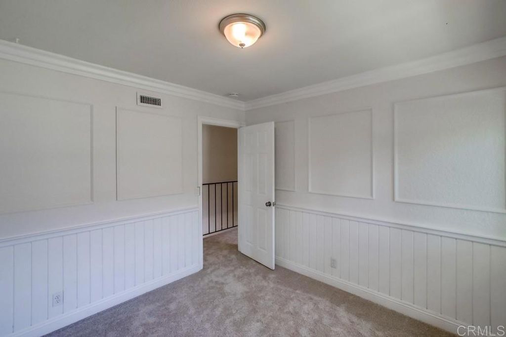 listing image 130727766243520063695