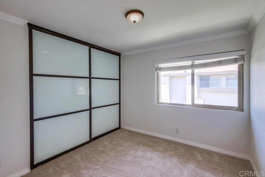 listing image 130728596728577249958