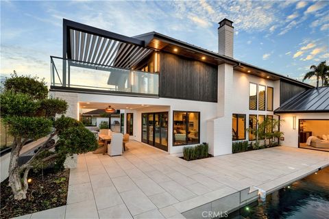 A home in Corona Del Mar