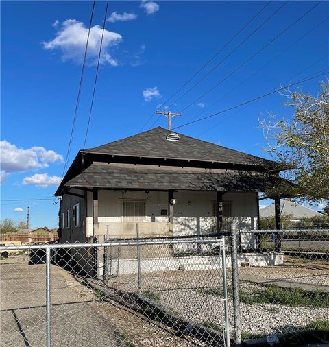 Photo of 401 N 3rd Avenue, Barstow, CA 92311 (MLS # CV24254071)