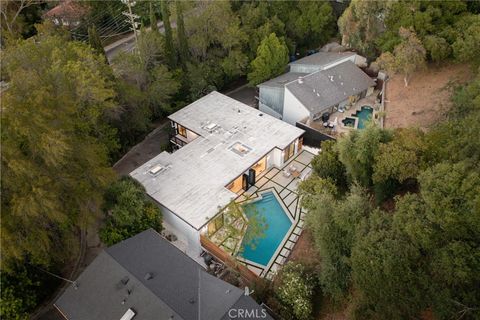 A home in Studio City