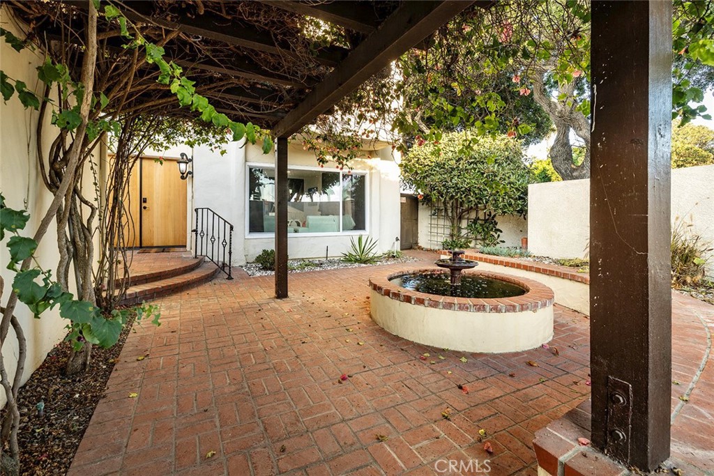 Admiralty Island (HADM) - Residential