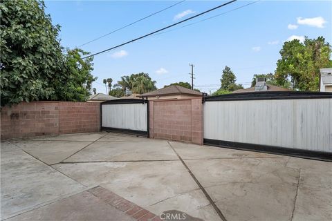 A home in Reseda