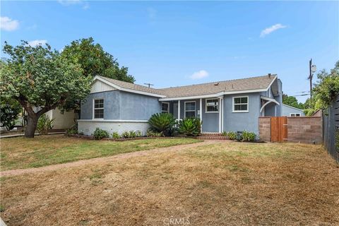 A home in Reseda