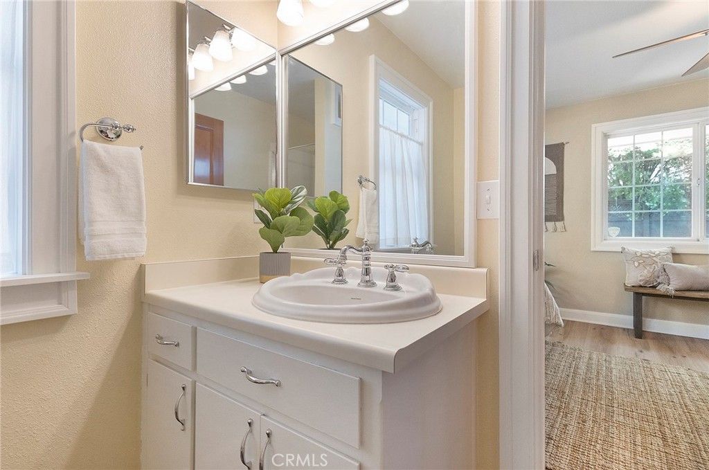 listing image 130721964262157655822
