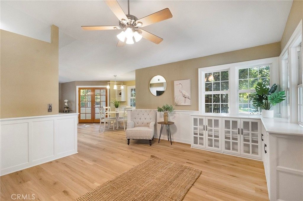 listing image 130723998101073298075